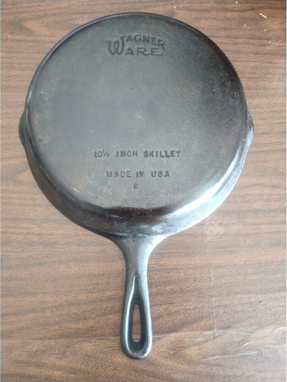 RARE Wagner Ware Stylized Logo Skillet 10.25” Made In USA Double Pour